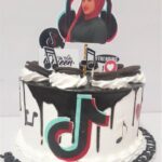 TikTok Themed Cake – Celebrate Milestones with Style
