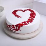 Heart vanilla cake