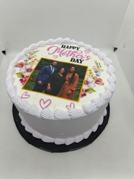 Mother’s Day photo cake in Nairobi
